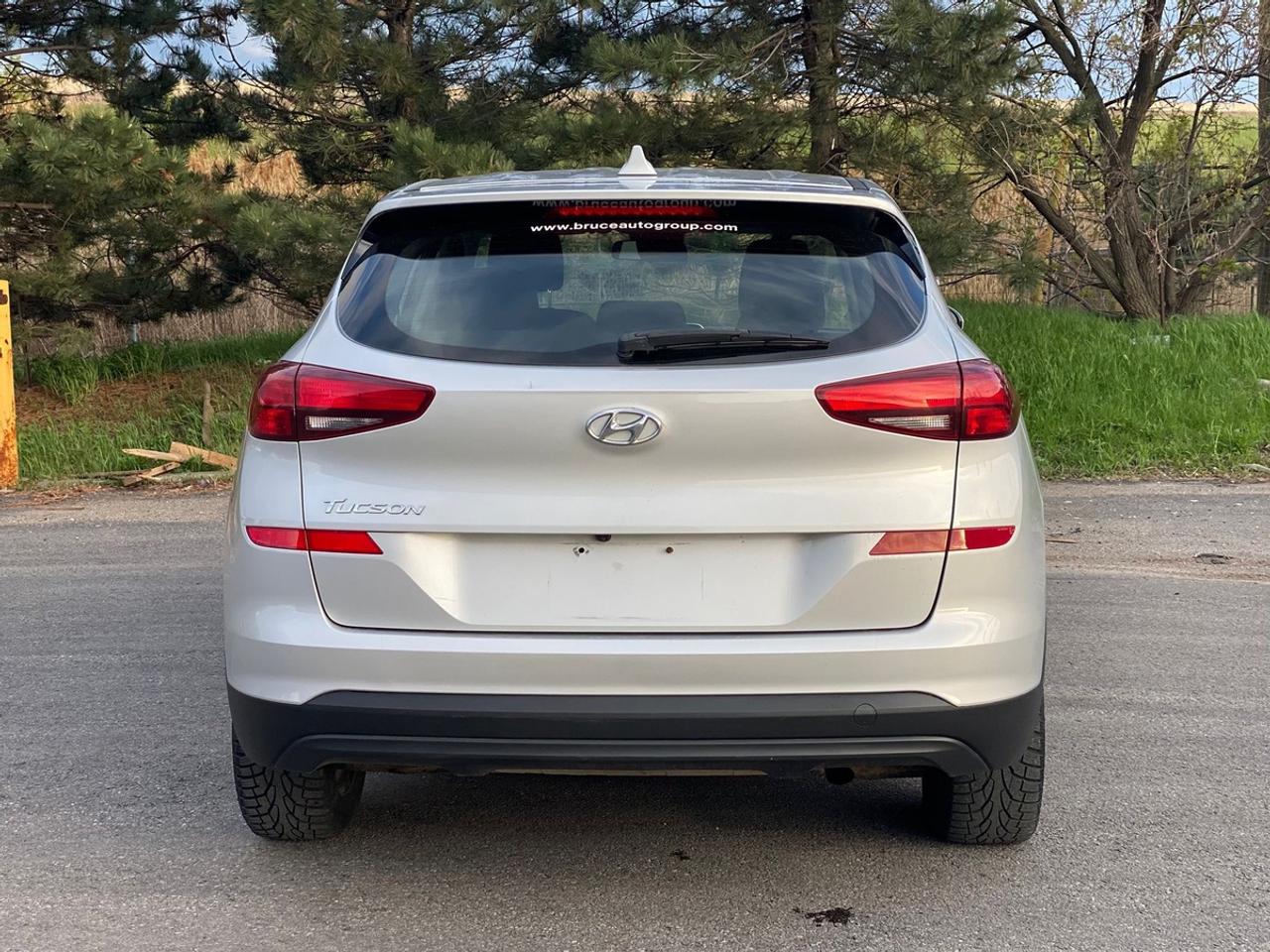 2019 Hyundai Tucson SE | NO ACCIDENT | LOW Kilometers Photo4