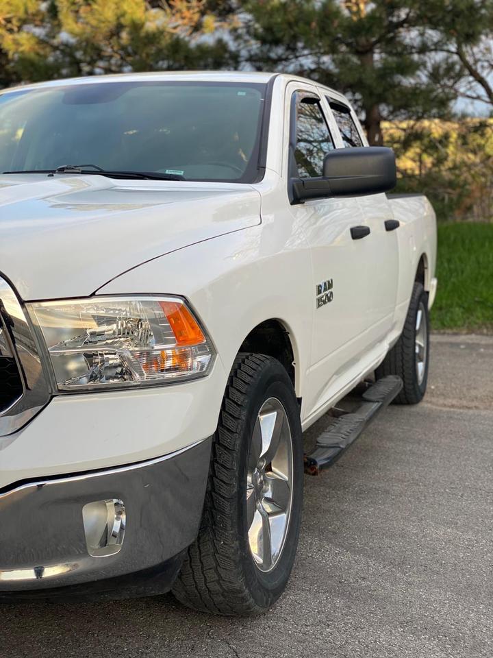 2019 RAM 1500 Classic Tradesman 4X4 Quad Cap 6’4” Box Photo