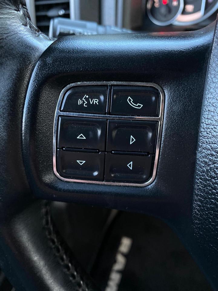 2019 RAM 1500 Classic Tradesman 4X4 Quad Cap 6’4” Box Photo