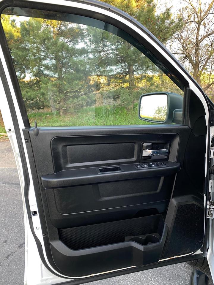 2019 RAM 1500 Classic Tradesman 4X4 Quad Cap 6’4” Box Photo