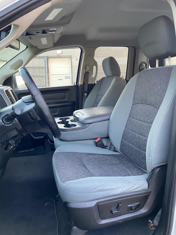 2019 RAM 1500 Classic Tradesman 4X4 Quad Cap 6’4” Box Photo