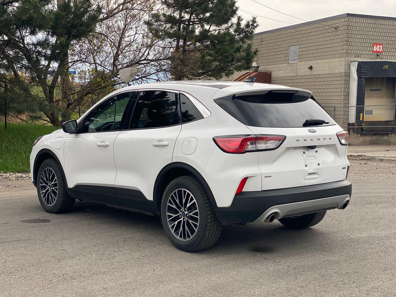 2022 Ford Escape SE Hybrid | NO ACCIDENT CLEAN CARFAX Photo