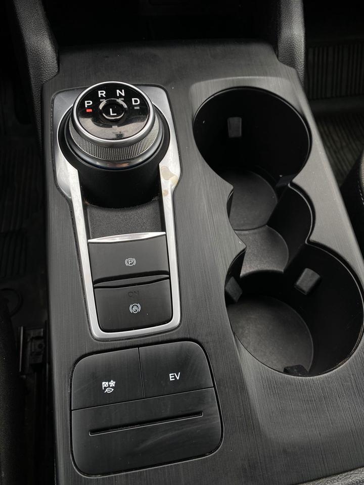 2022 Ford Escape SE Hybrid | NO ACCIDENT CLEAN CARFAX Photo