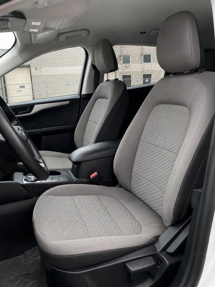 2022 Ford Escape SE Hybrid | NO ACCIDENT CLEAN CARFAX Photo