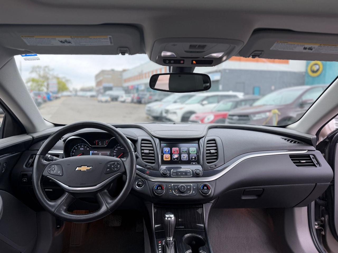 2018 Chevrolet Impala LT Photo
