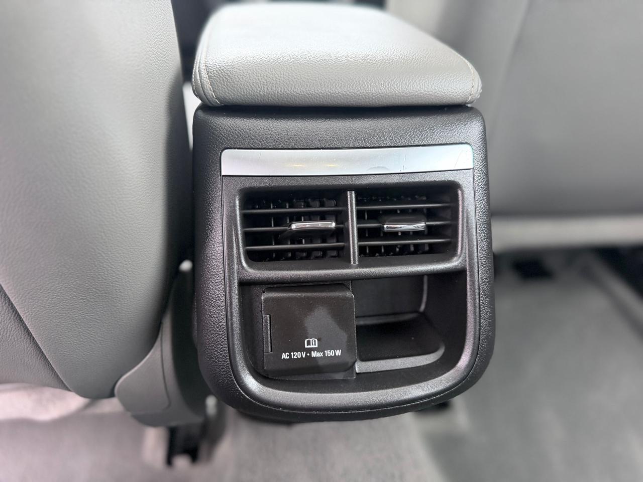 2018 Chevrolet Impala LT Photo