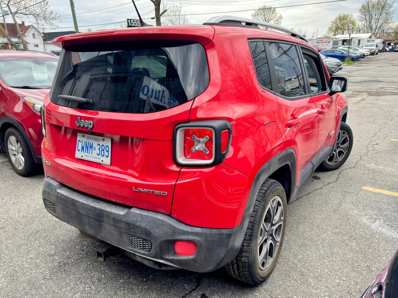 2015 Jeep Renegade Limited Photo2