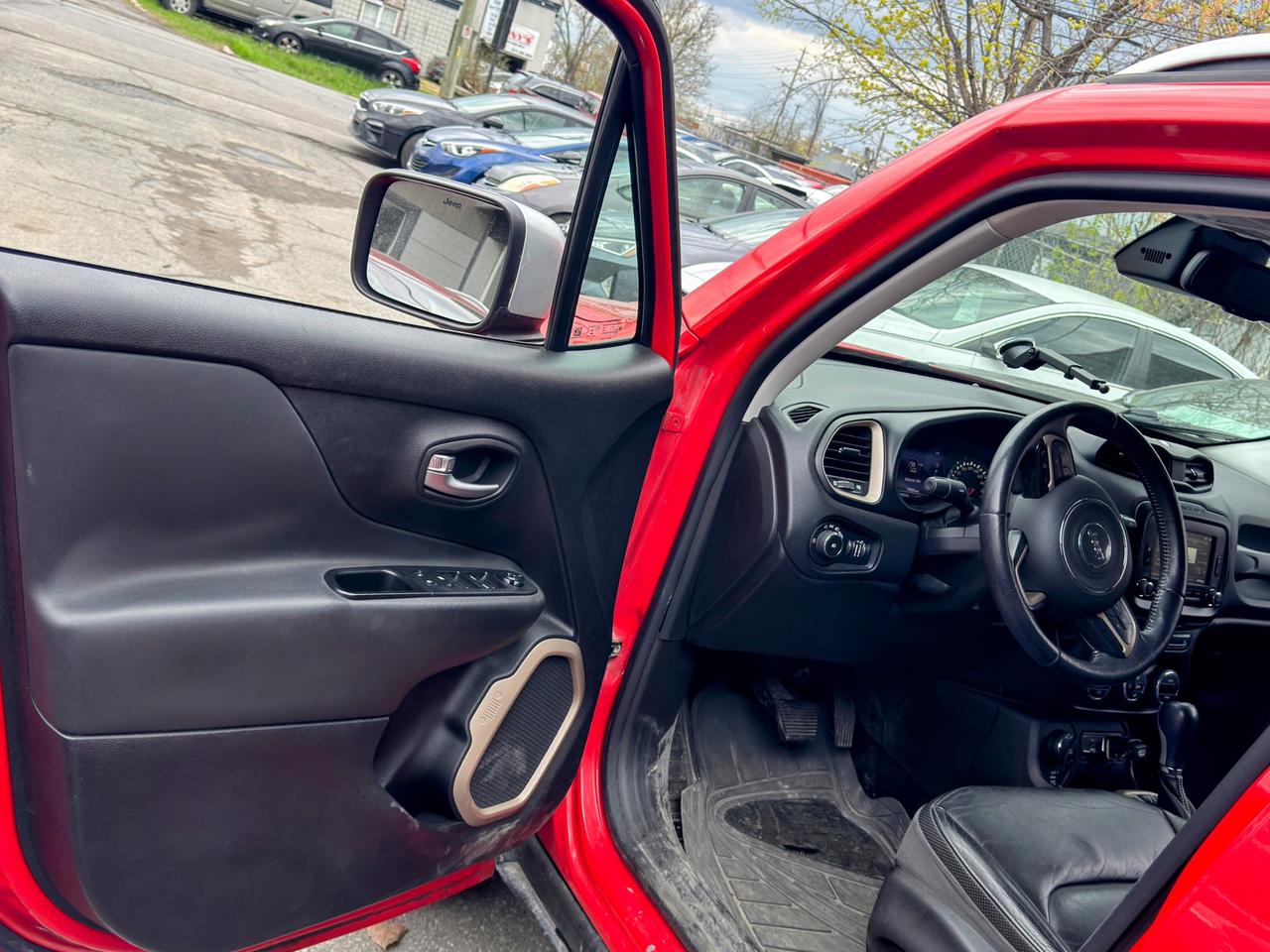 2015 Jeep Renegade Limited Photo