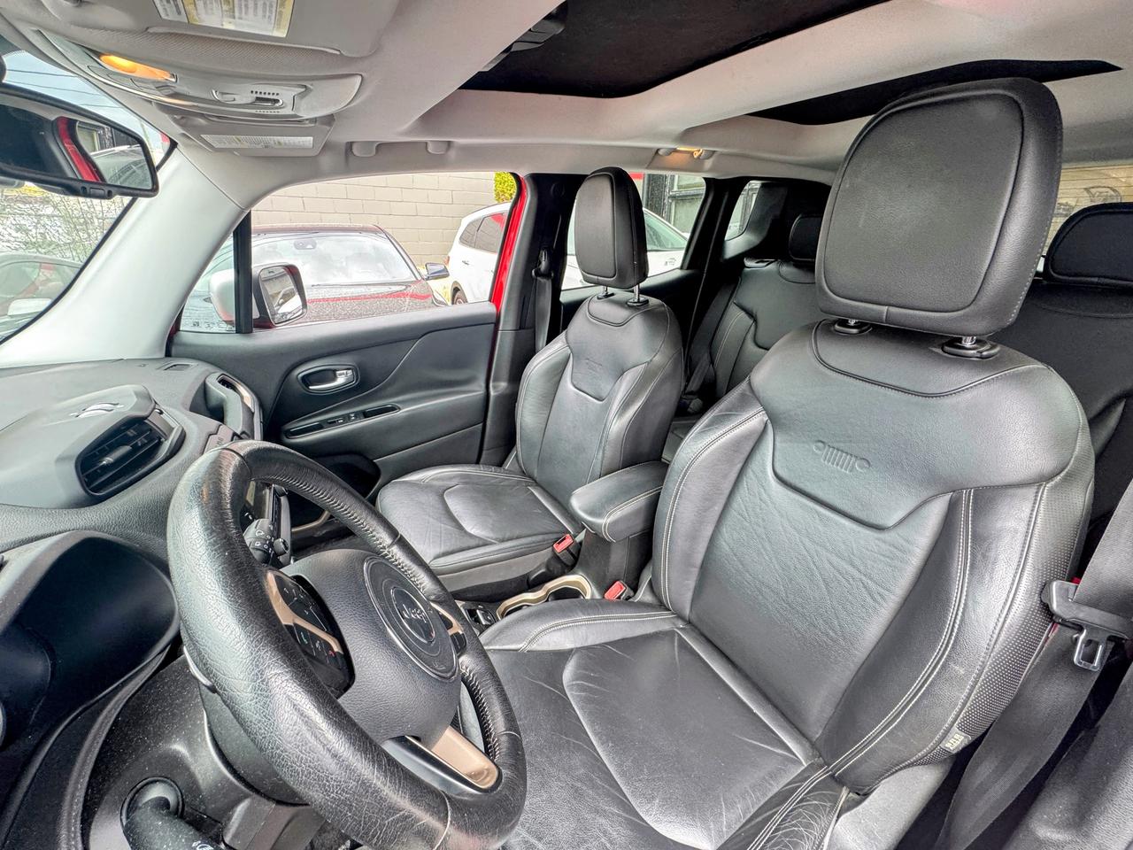 2015 Jeep Renegade Limited Photo