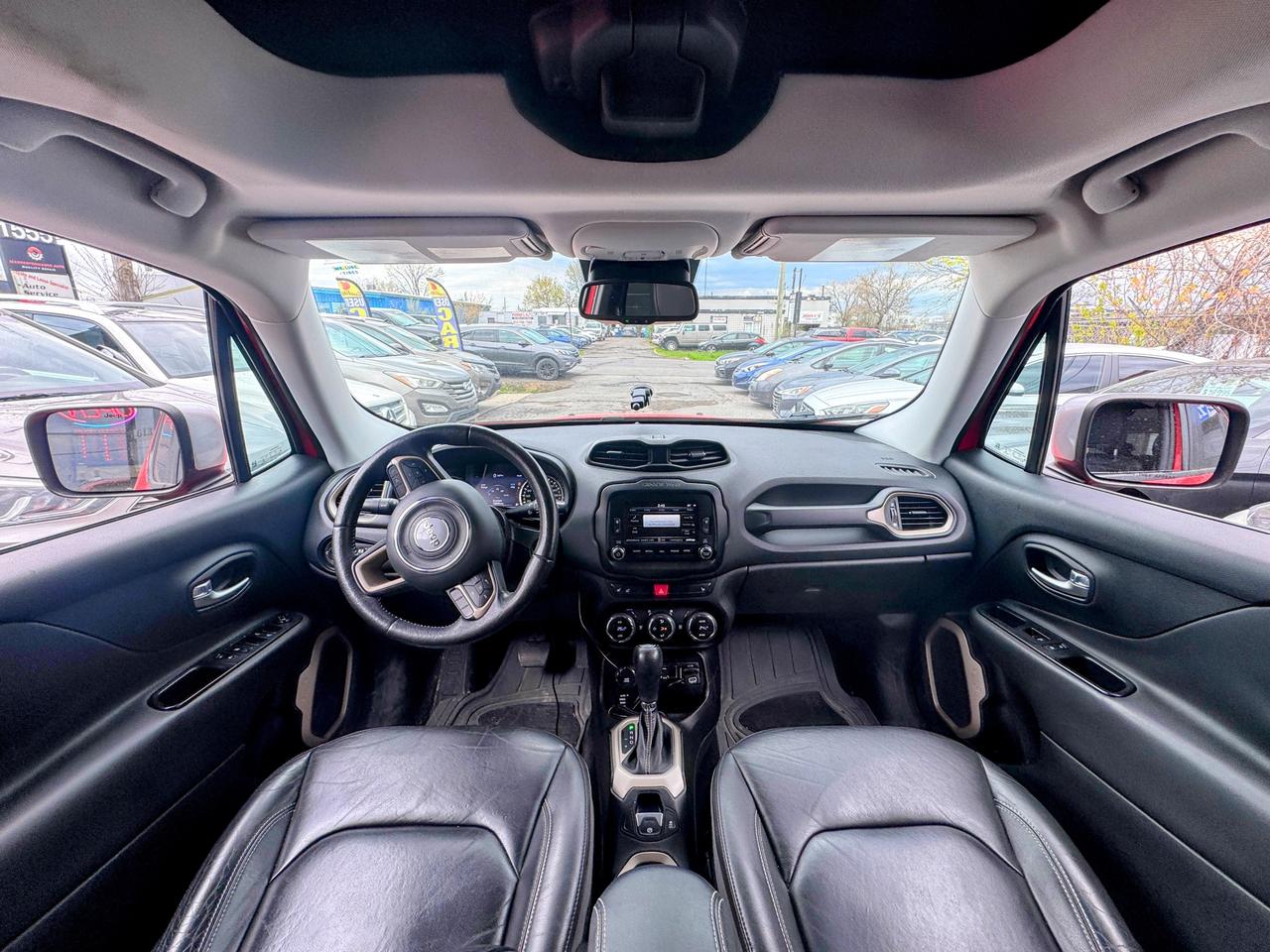2015 Jeep Renegade Limited Photo