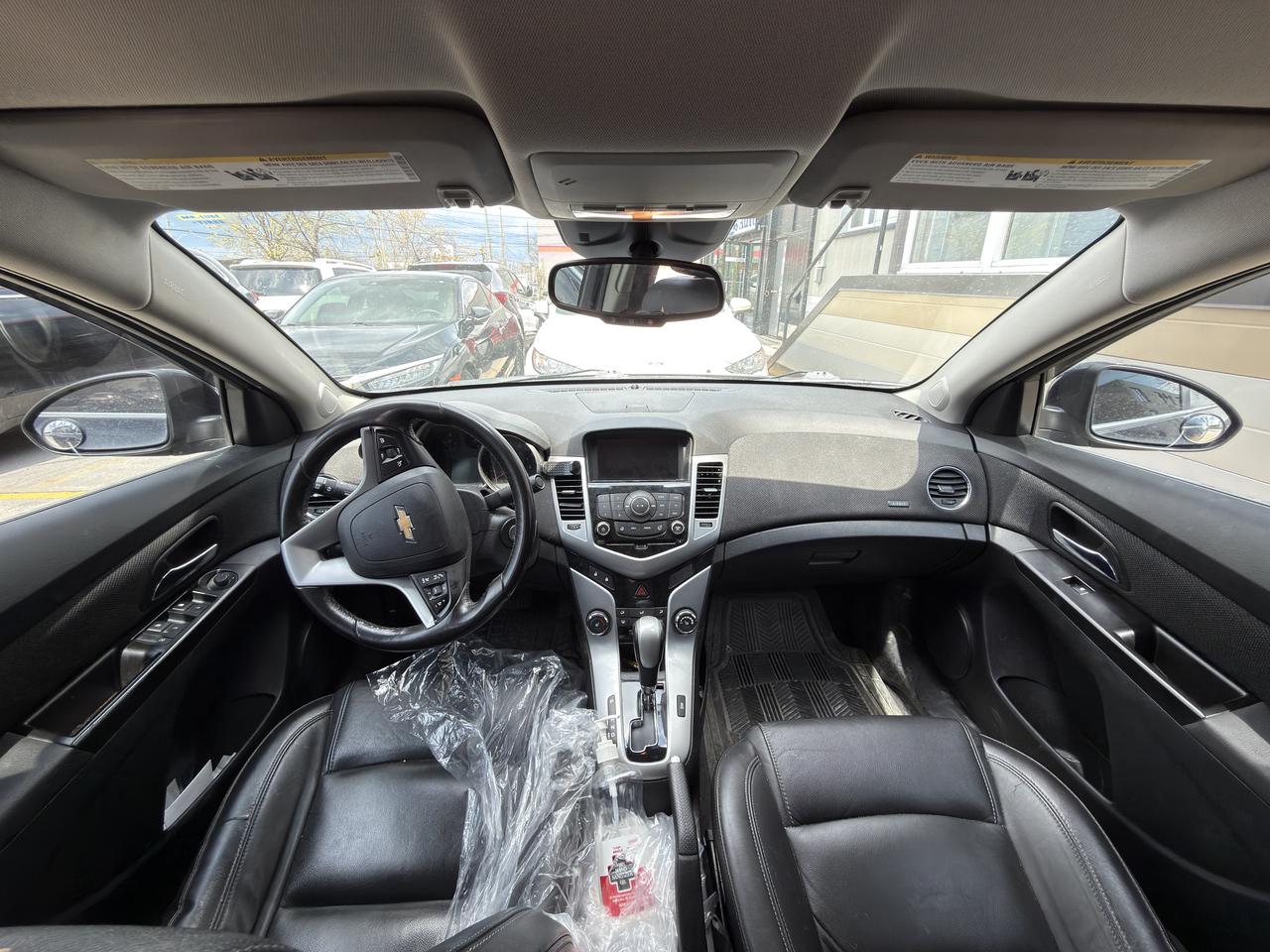 2014 Chevrolet Cruze 2LT Photo