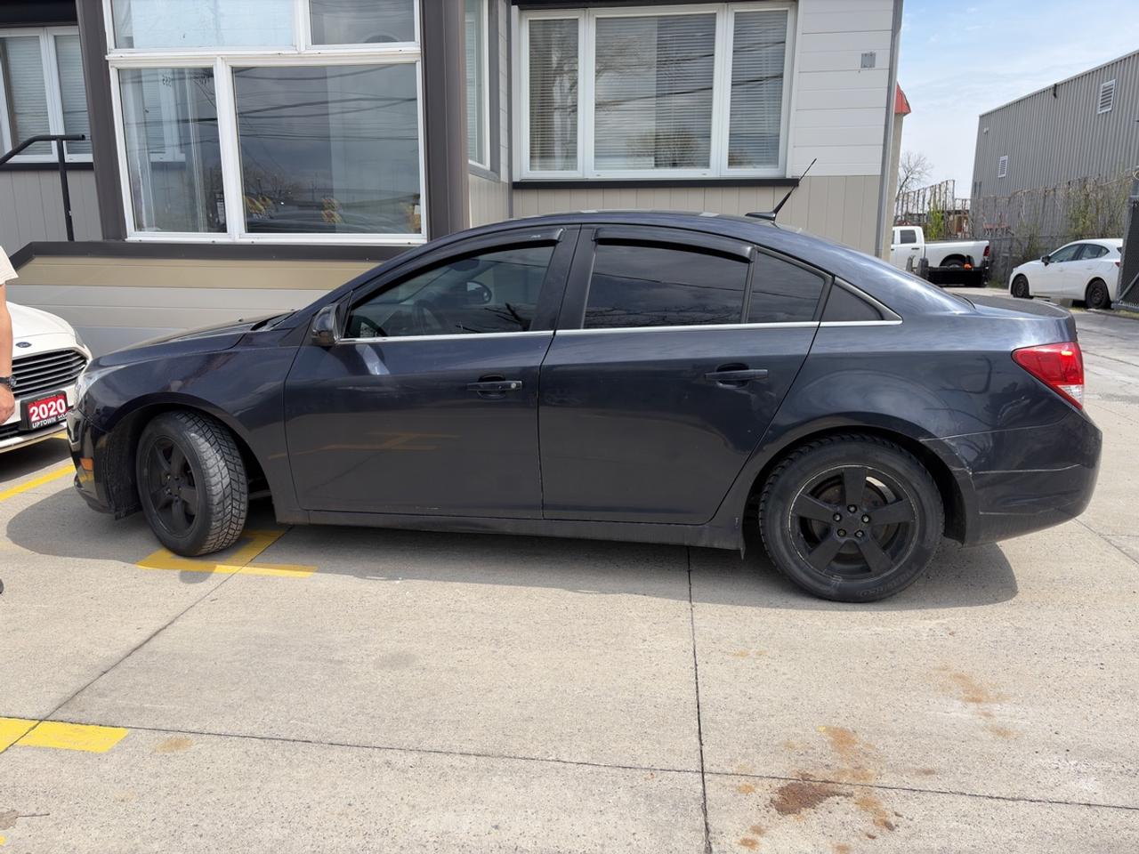 2014 Chevrolet Cruze 2LT Photo