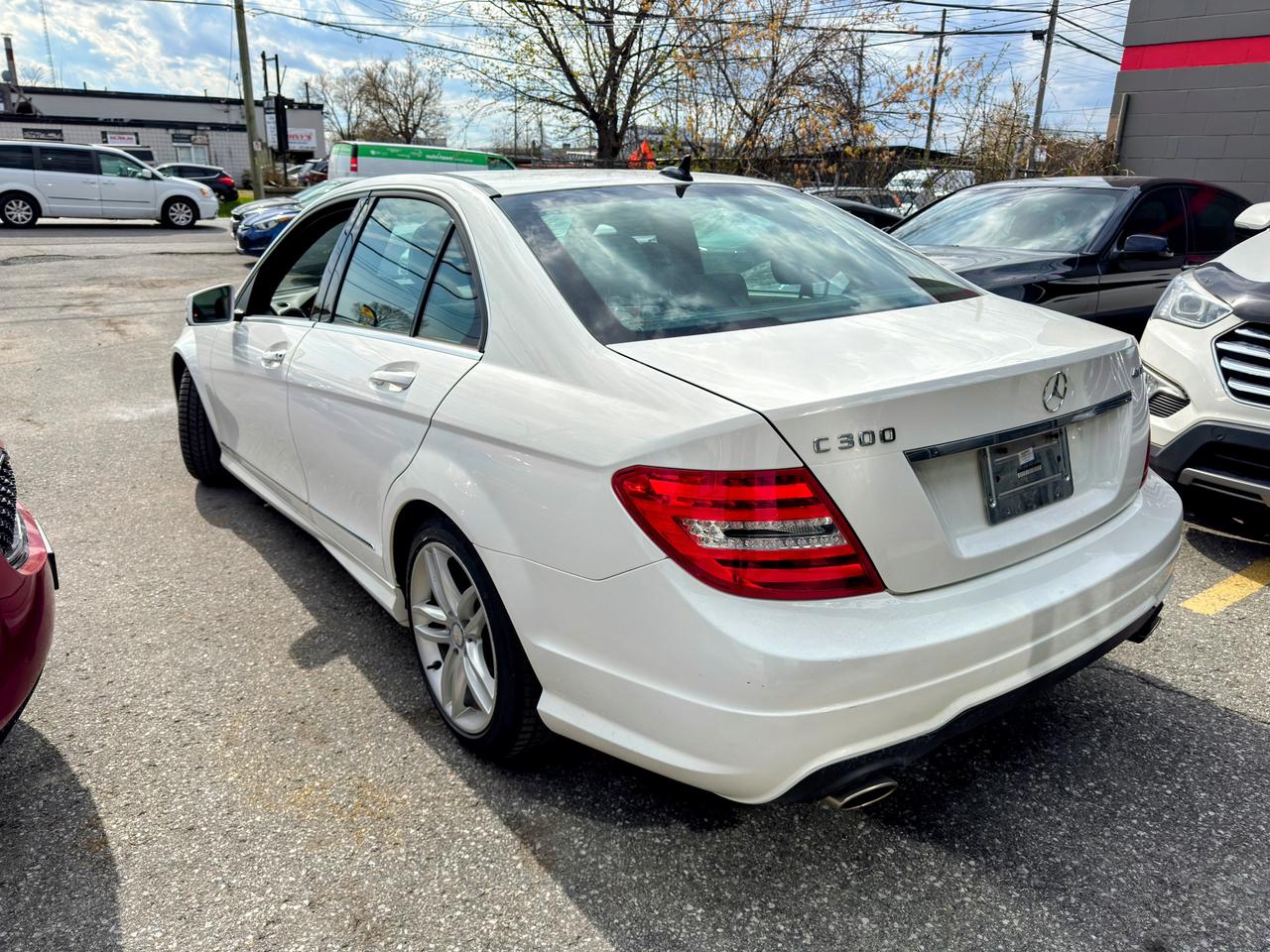 2014 Mercedes-Benz C-Class C300 Sport Photo3