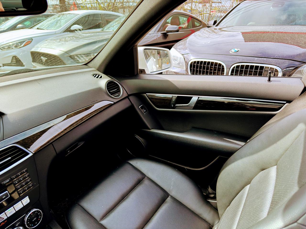 2014 Mercedes-Benz C-Class C300 Sport Photo