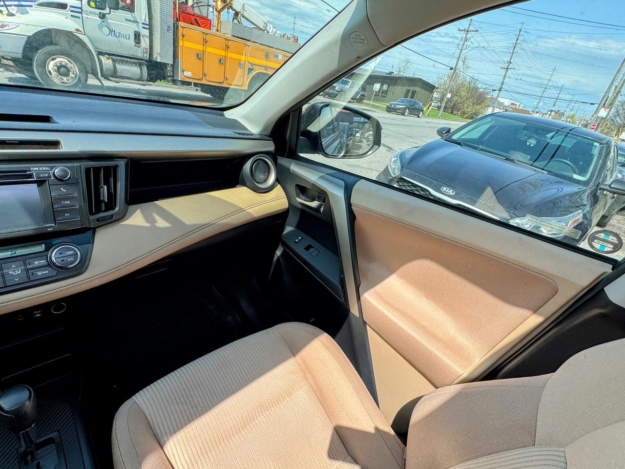 2013 Toyota RAV4 XLE Photo