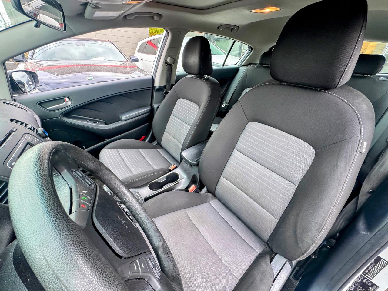 2015 Kia Forte LX Photo