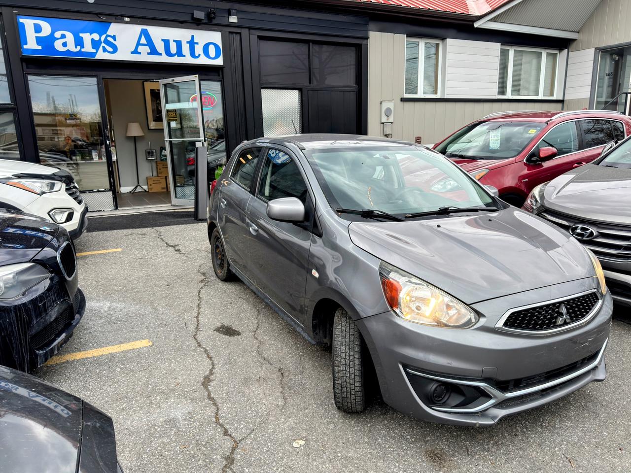 2017 Mitsubishi Mirage ES Photo