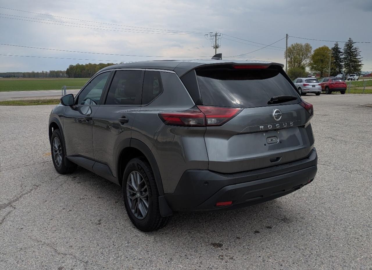 2021 Nissan Rogue S Photo2