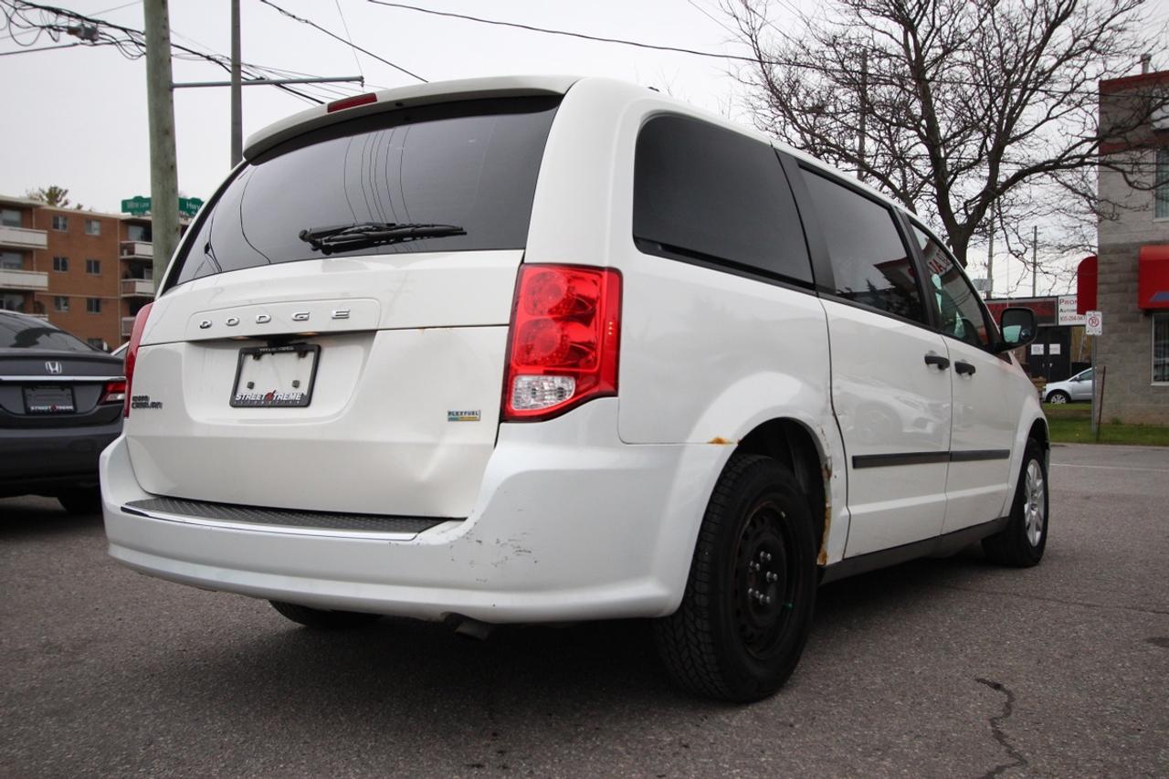 2012 Dodge Grand Caravan SE Photo
