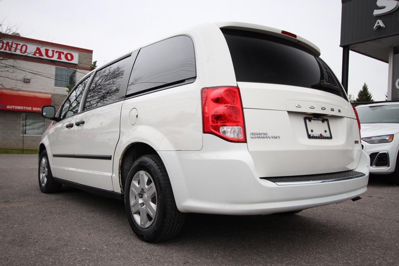 2012 Dodge Grand Caravan SE Photo