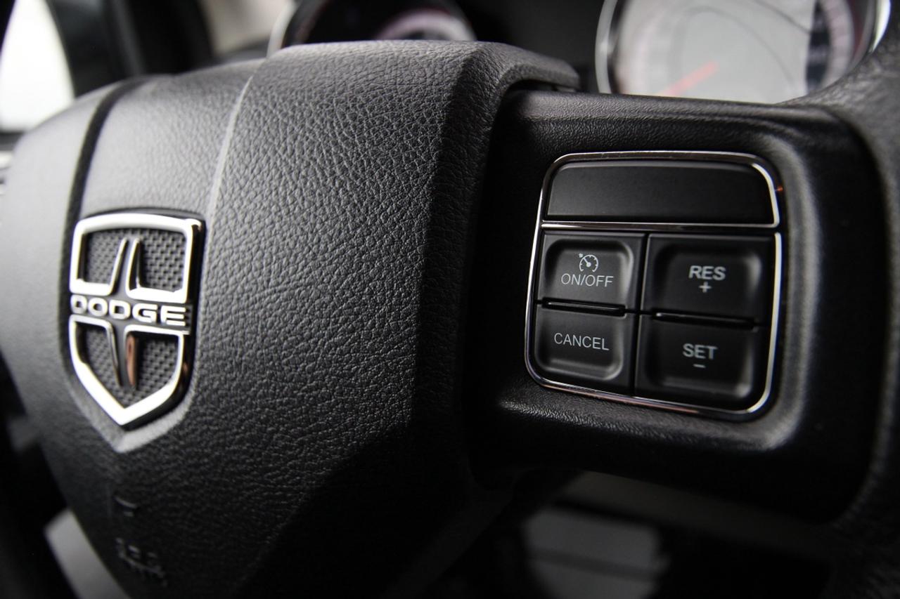 2012 Dodge Grand Caravan SE Photo