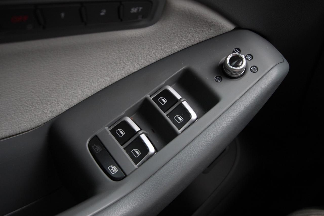2014 Audi Q5 Premium - 3.0t V6 Supercharged Photo