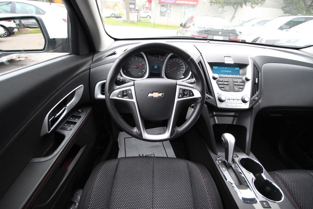 2011 Chevrolet Equinox 1LT Photo