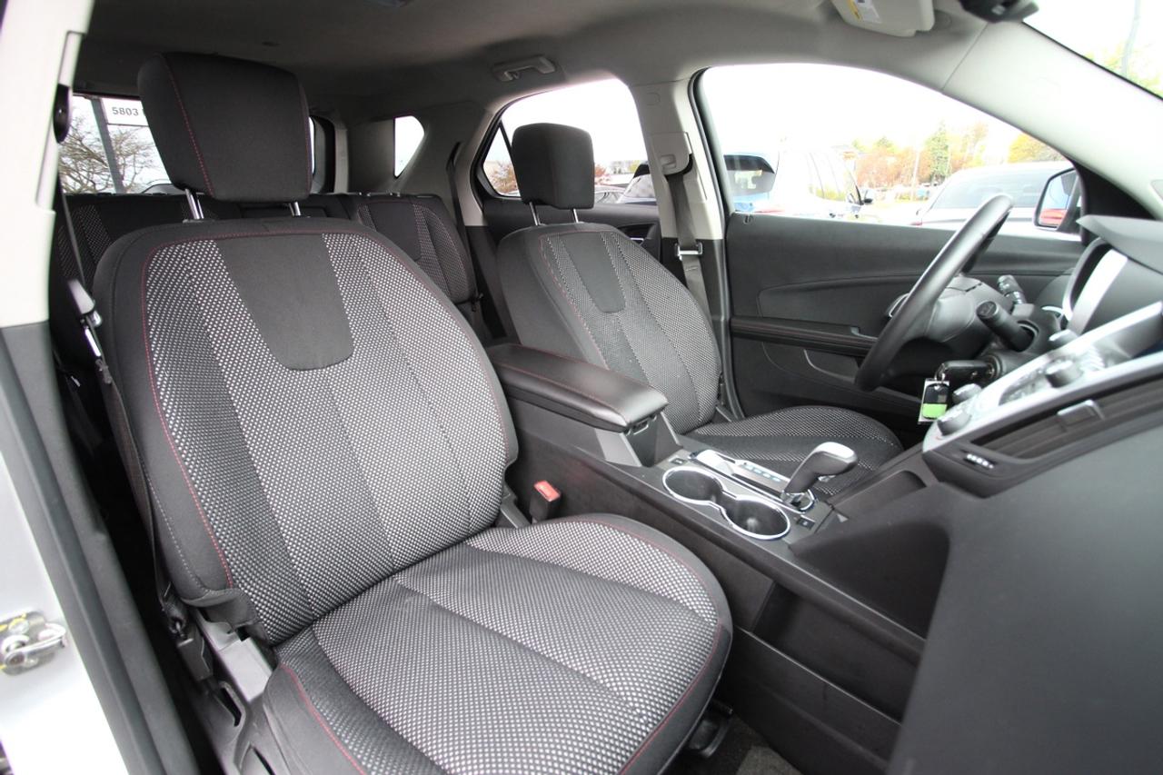 2011 Chevrolet Equinox 1LT Photo