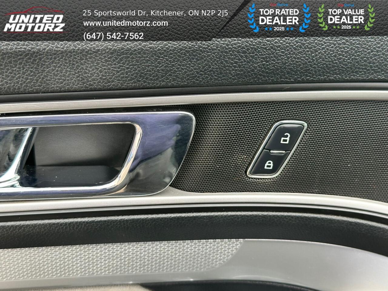2017 Ford Explorer 4WD XLT~SAFETY CERTIFIED~NO ACCIDENTS~ Photo