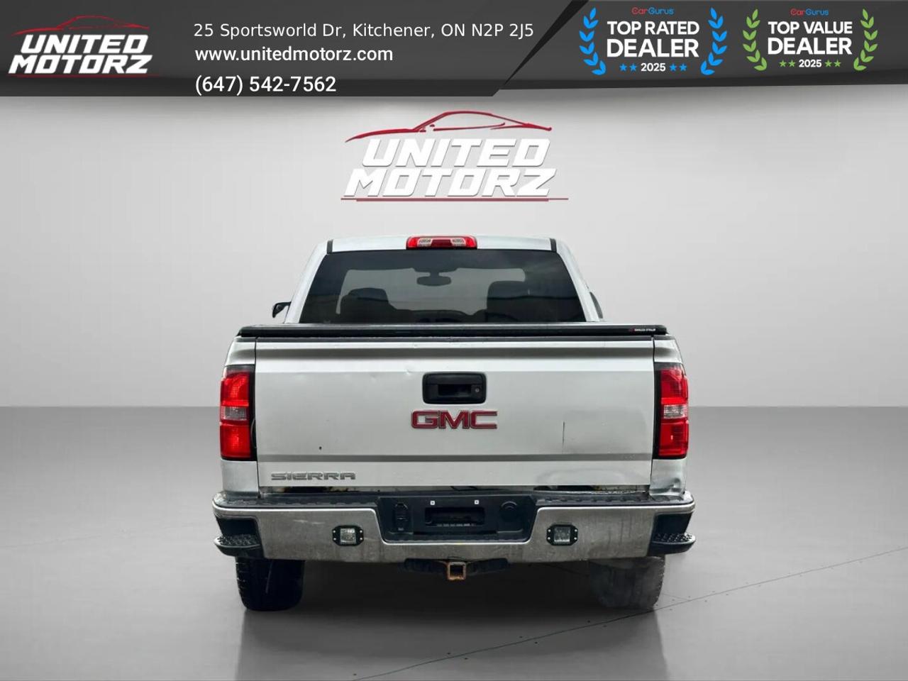 2017 GMC Sierra 1500 Crew Cab~NO ACCIDENTS~ 15 SERVICE RECO Photo