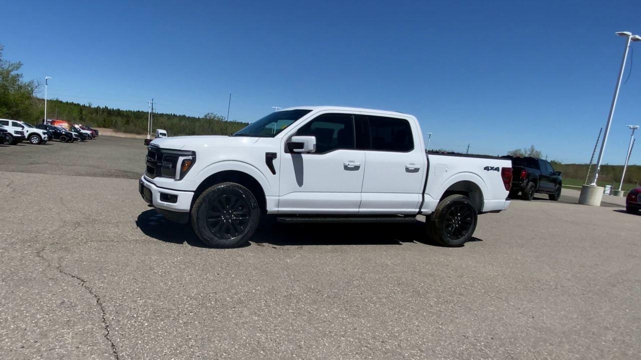 2026 Ford F-150 Lariat Photo3