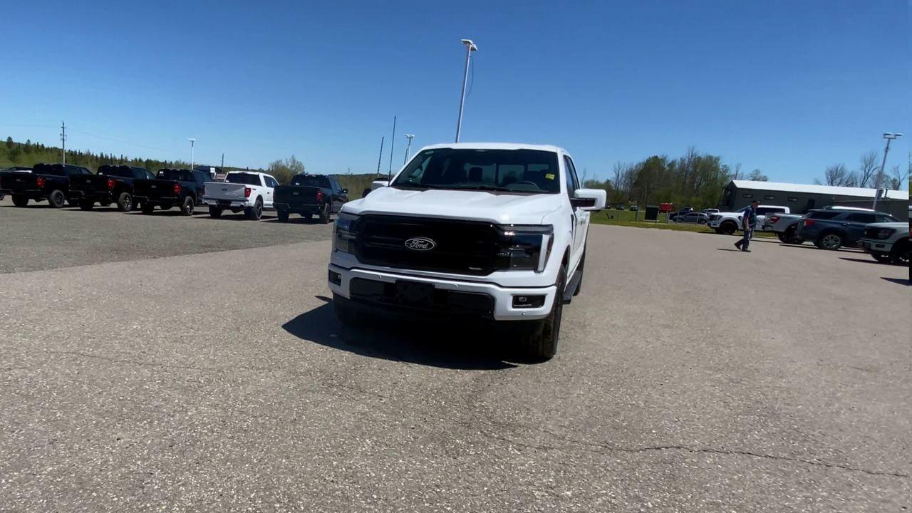 2026 Ford F-150 Lariat Photo2