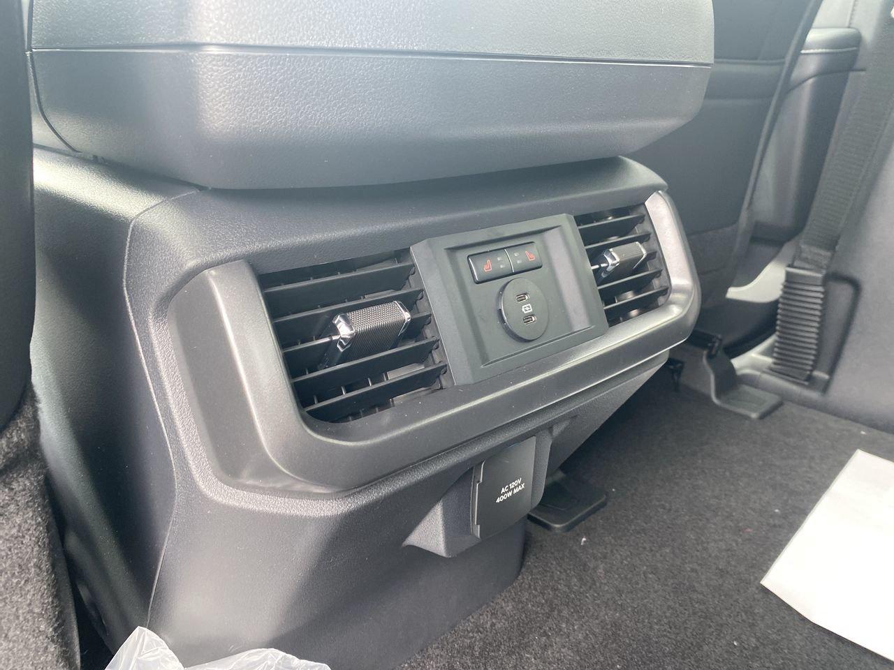 2026 Ford F-150 Lariat Photo