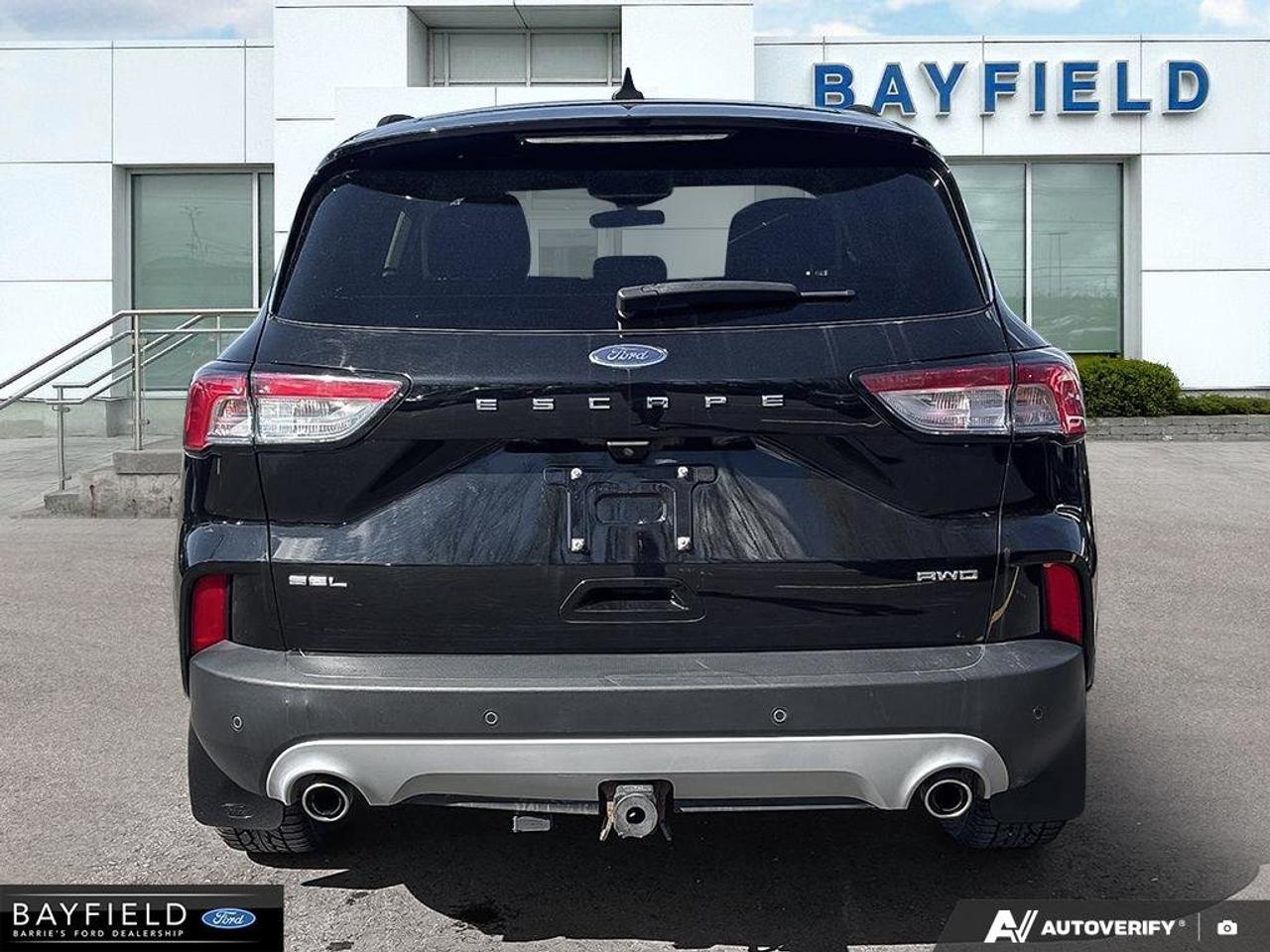2022 Ford Escape SEL Photo4