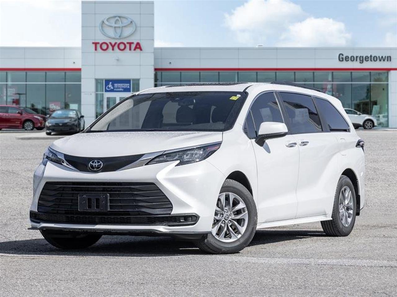 2026 Toyota Sienna Hybrid Sienna XLE 8-Pass Heated Seats| Power Moonroof| Heated Steering Wheel| Backup Camera| XLE Photo