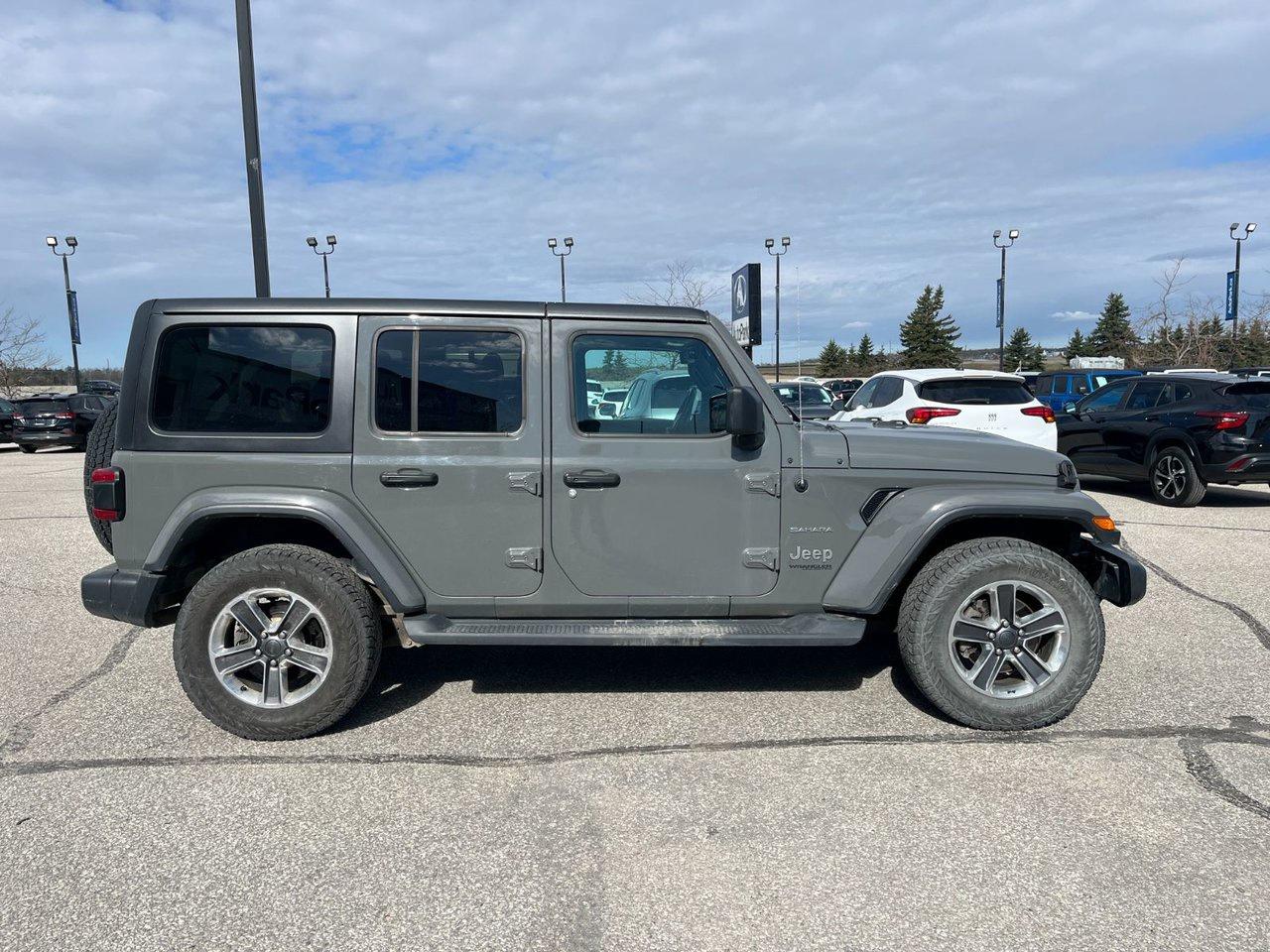 2020 Jeep WRANGLER UNLIMITED Sahara 4x4 Photo