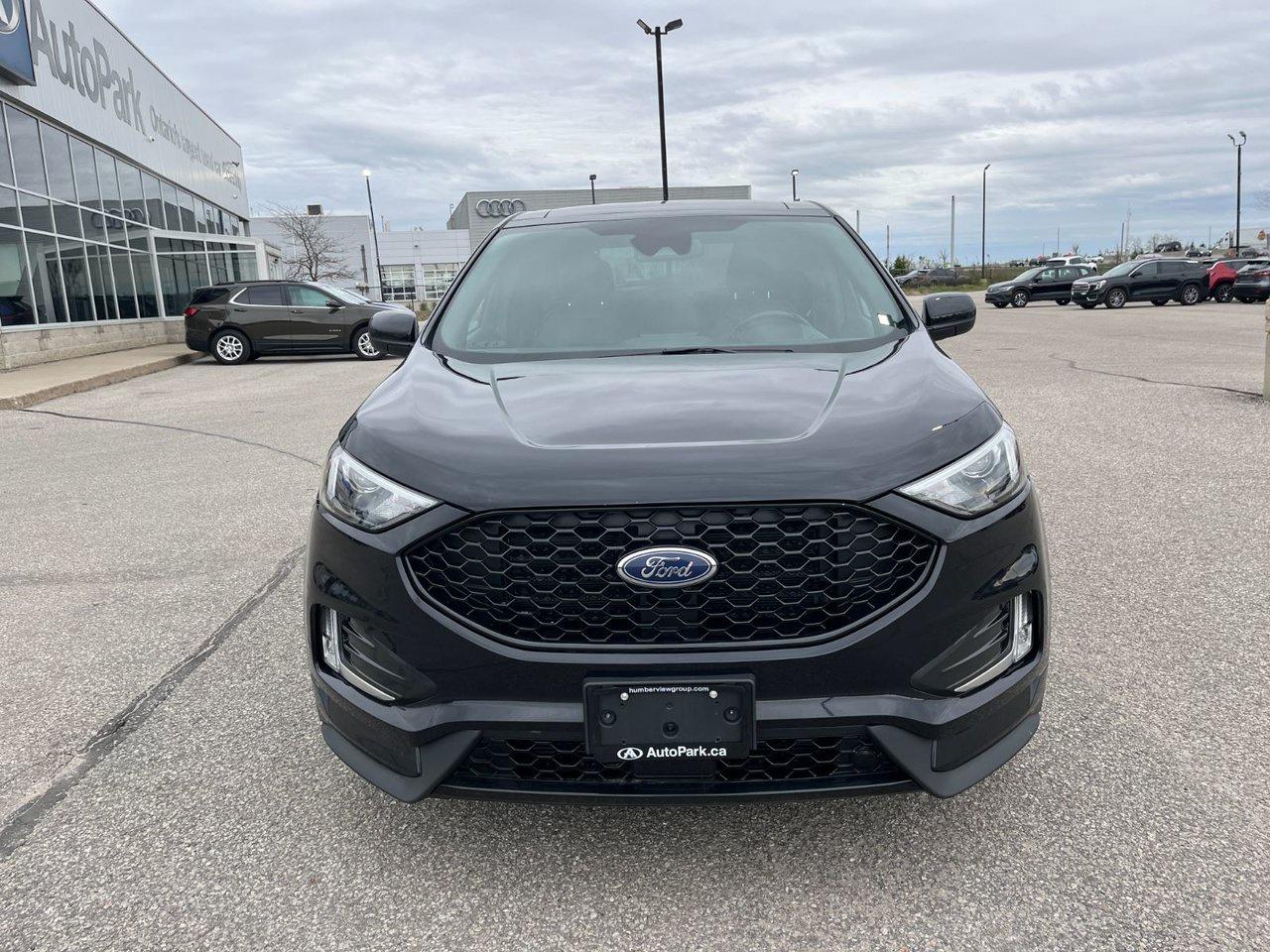 2022 Ford Edge ST Line AWD Photo2