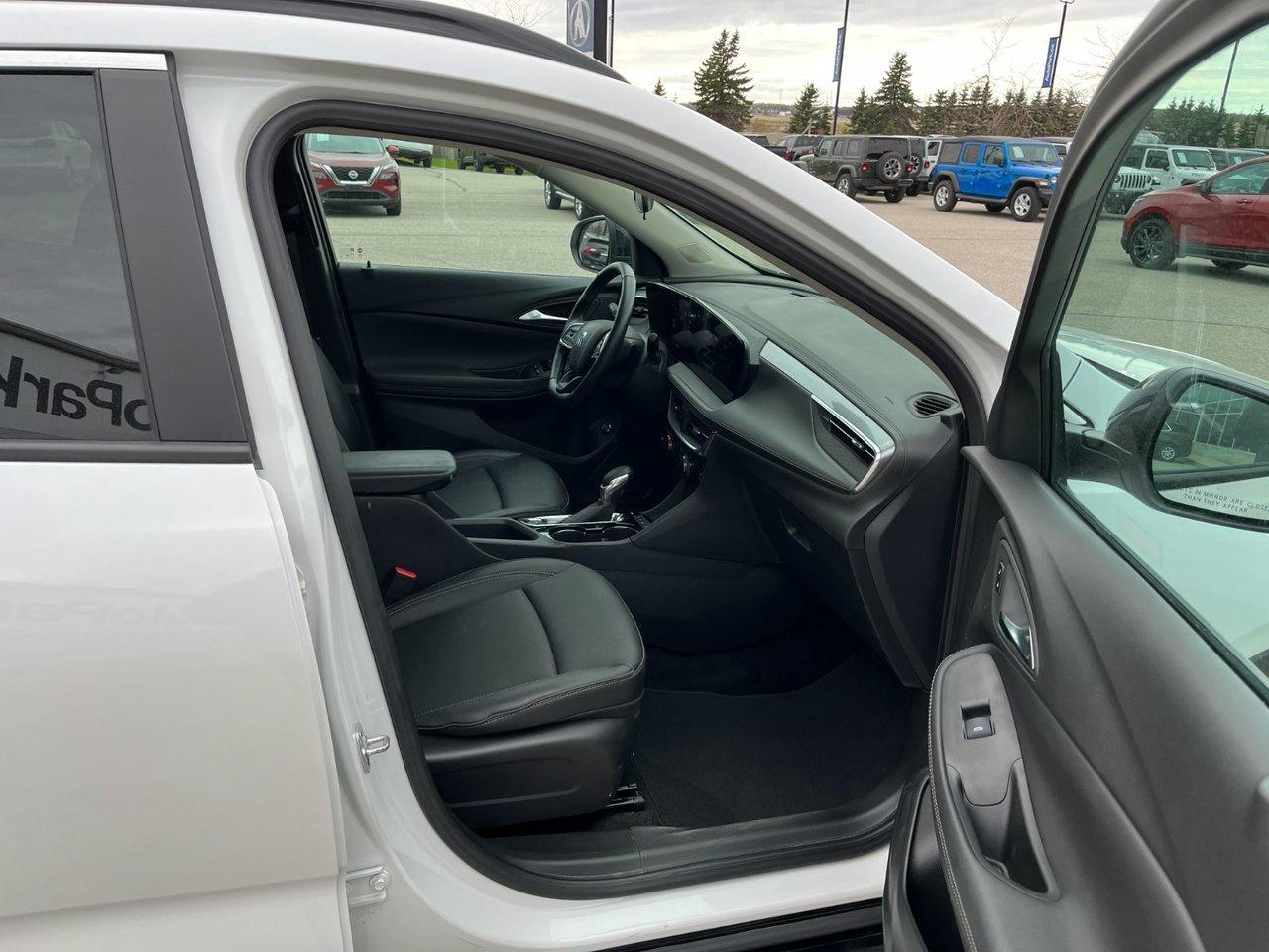 2024 Buick Encore GX AWD 4dr Sport Touring Photo