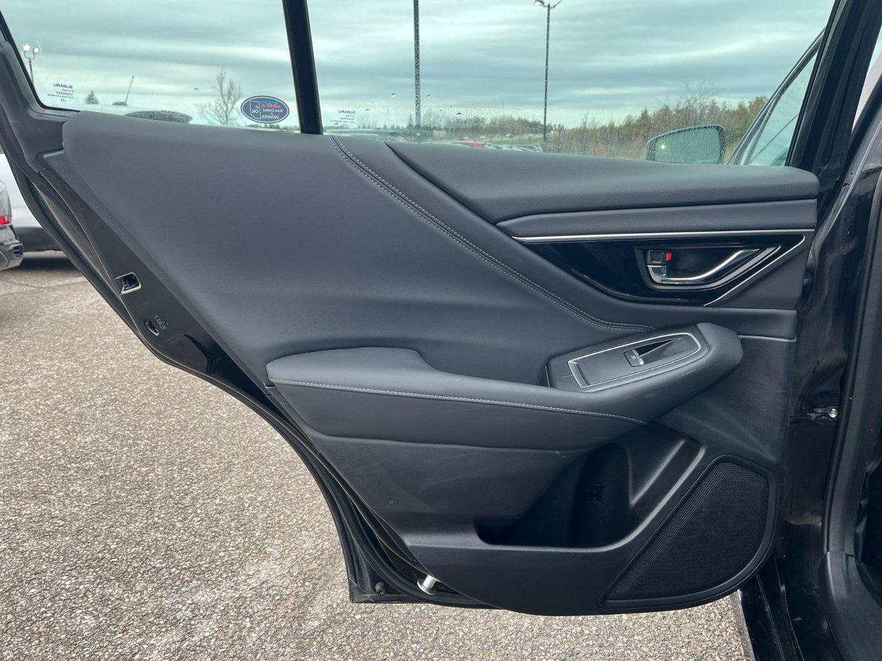 2023 Subaru Legacy AWD Limited CVT Photo