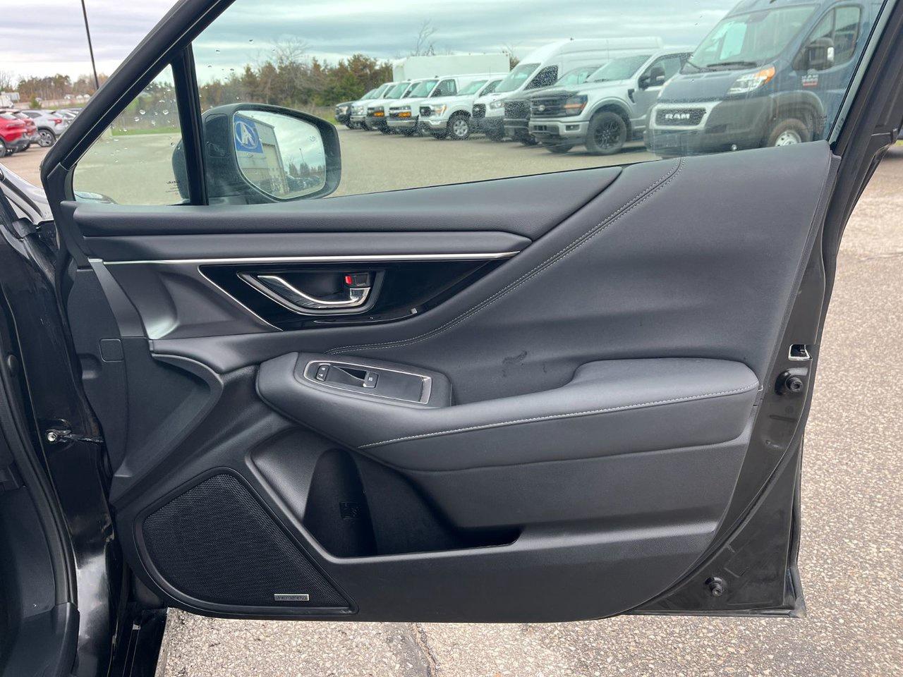 2023 Subaru Legacy AWD Limited CVT Photo