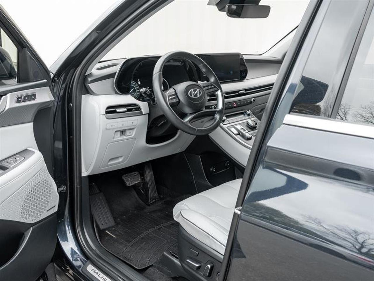 2023 Hyundai PALISADE AWD Urban 7P Photo