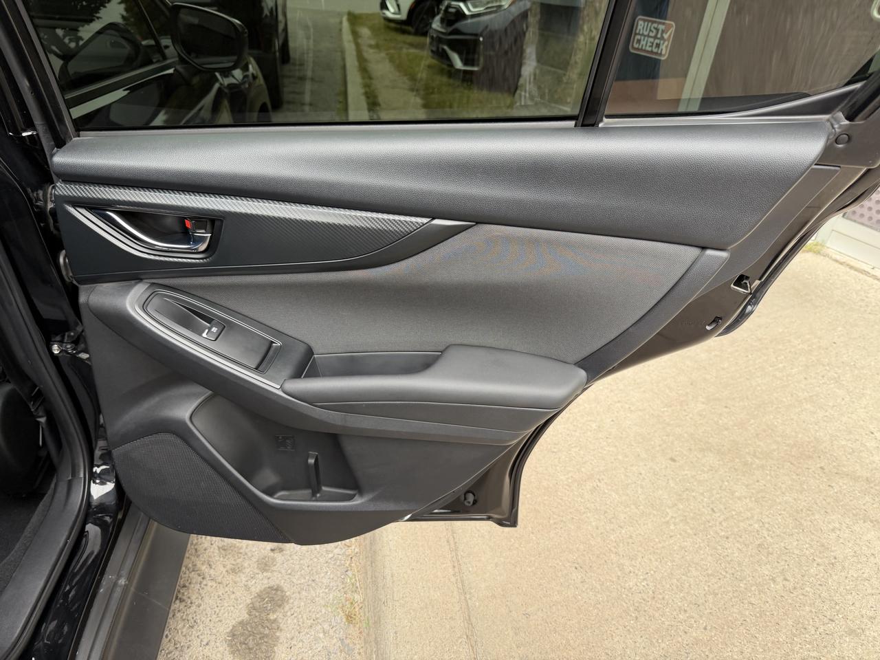 2023 Subaru WRX PREMIUM! 6-SPD, AWD, FULLY LOADED!! ONLY 48K - Photo #36