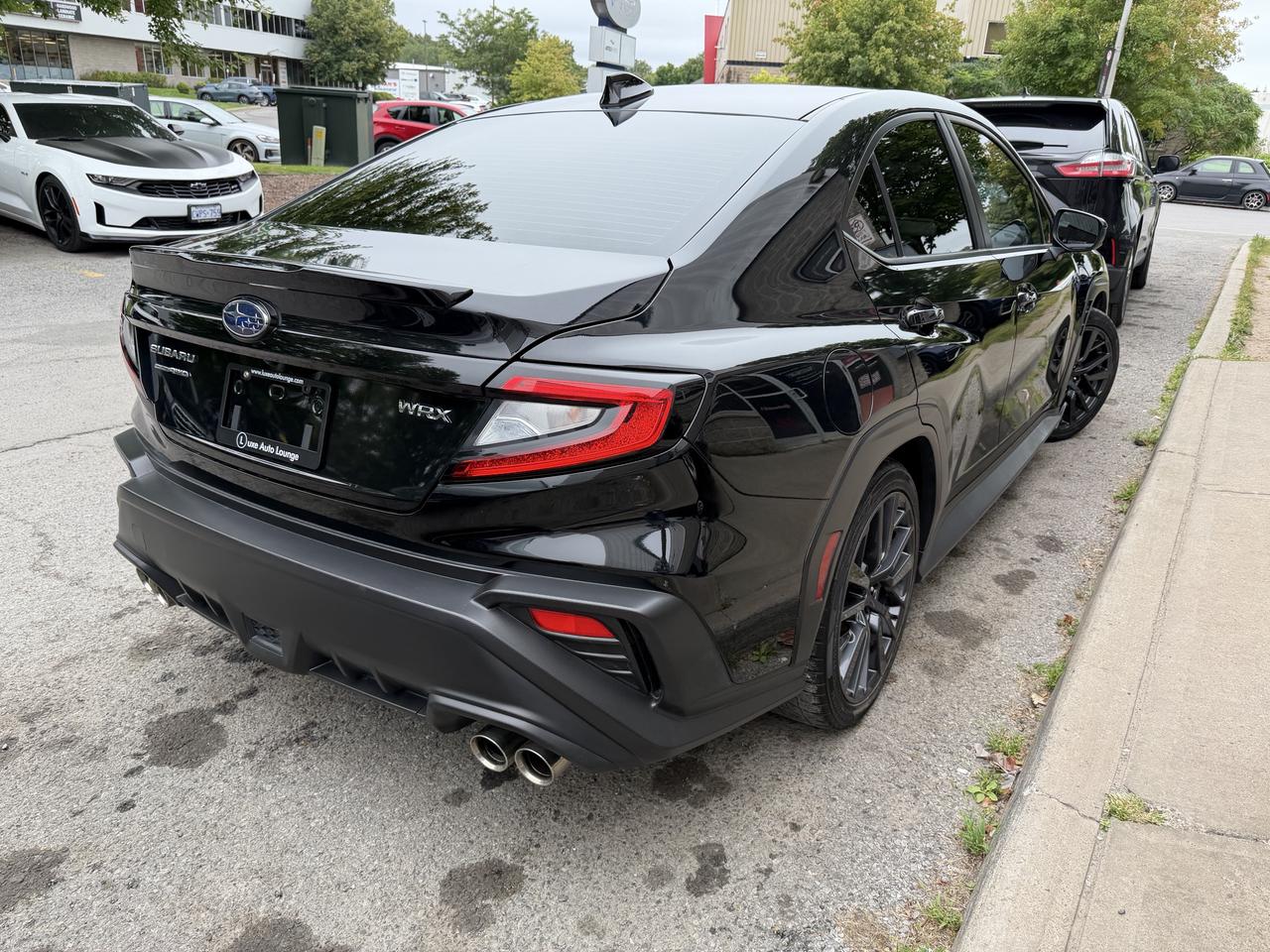 2023 Subaru WRX PREMIUM! 6-SPD, AWD, FULLY LOADED!! ONLY 48K - Photo #9
