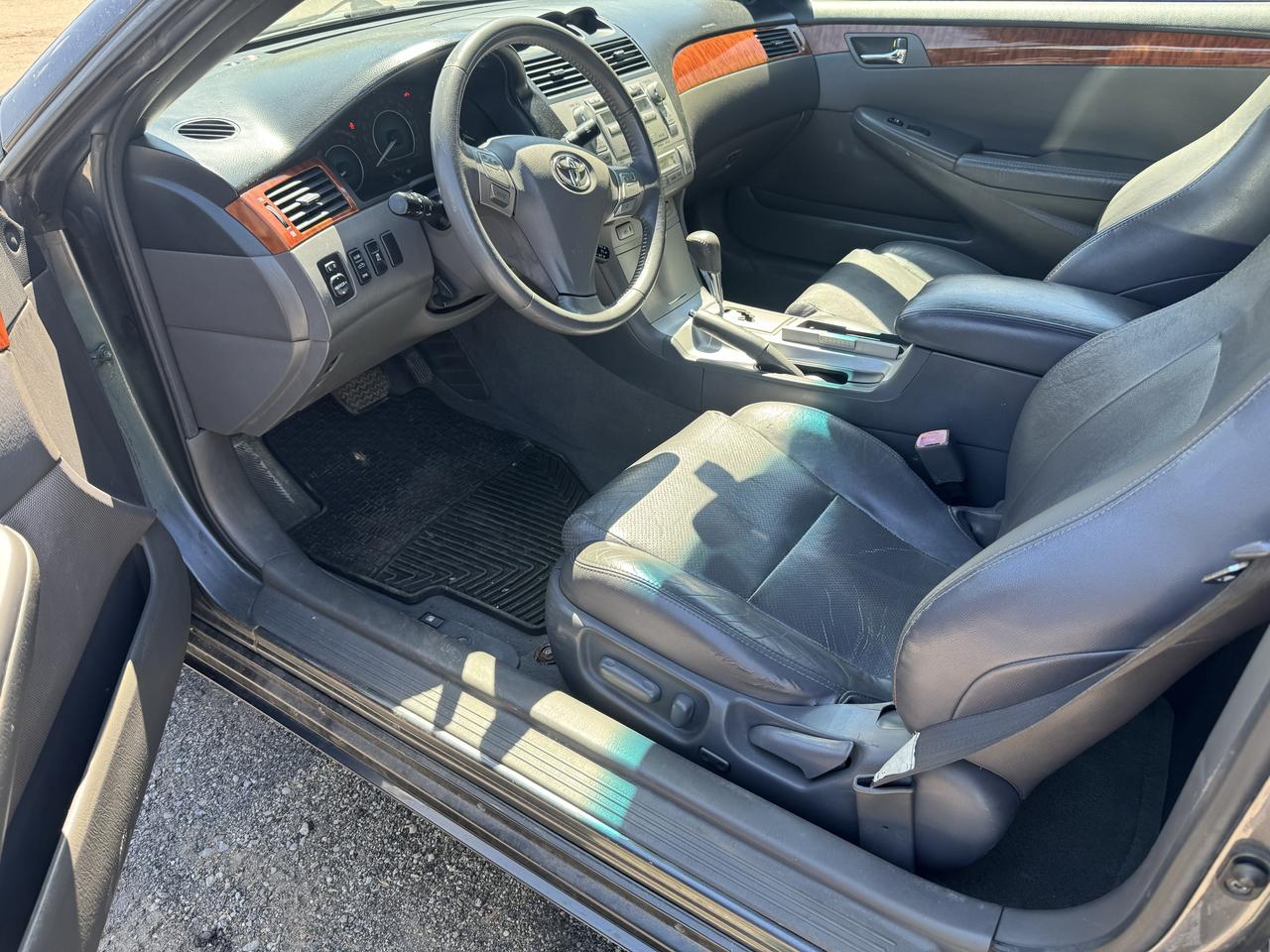 2007 Toyota Camry Solara SLE Photo