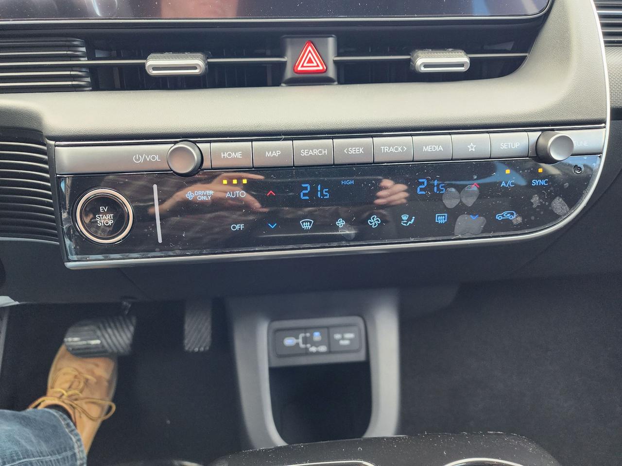 2026 Hyundai IONIQ 5 PREFERRED AWD LONG RANGE Photo