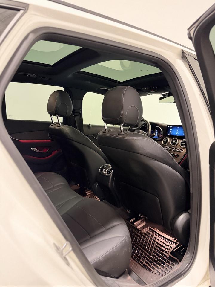 2021 Mercedes-Benz GLC-Class GLC 300 4MATIC SUV Photo