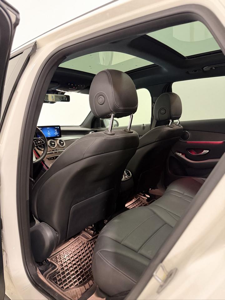 2021 Mercedes-Benz GLC-Class GLC 300 4MATIC SUV Photo