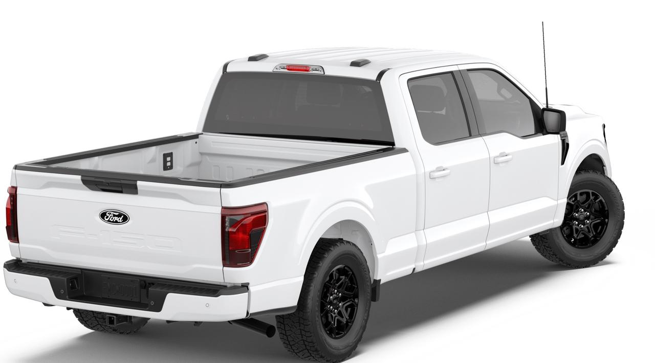 2026 Ford F-150 XLT 4WD SuperCrew 6.5' Box Photo2