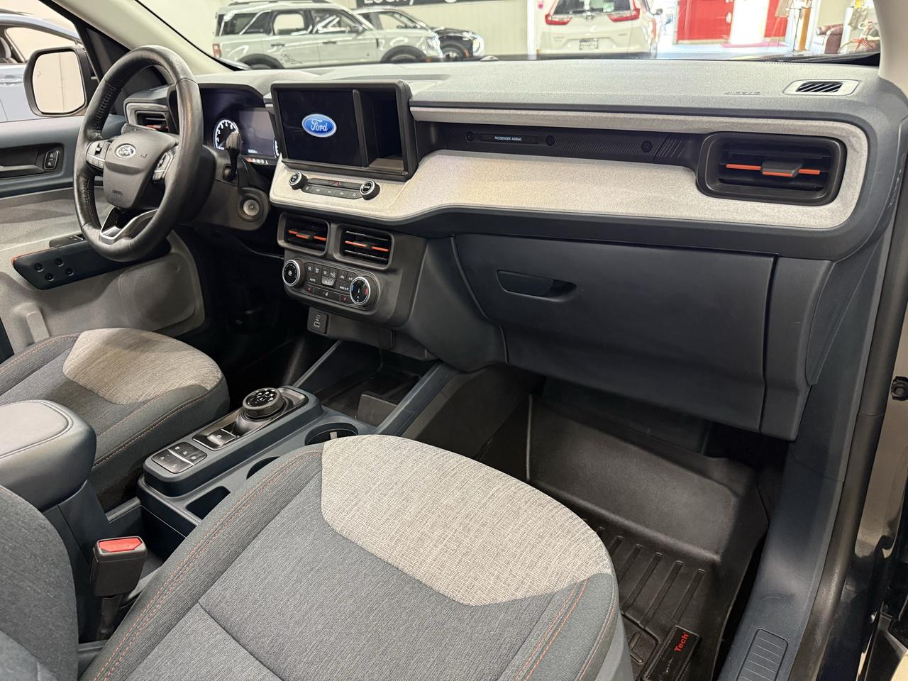 2022 Ford Maverick XLT Photo