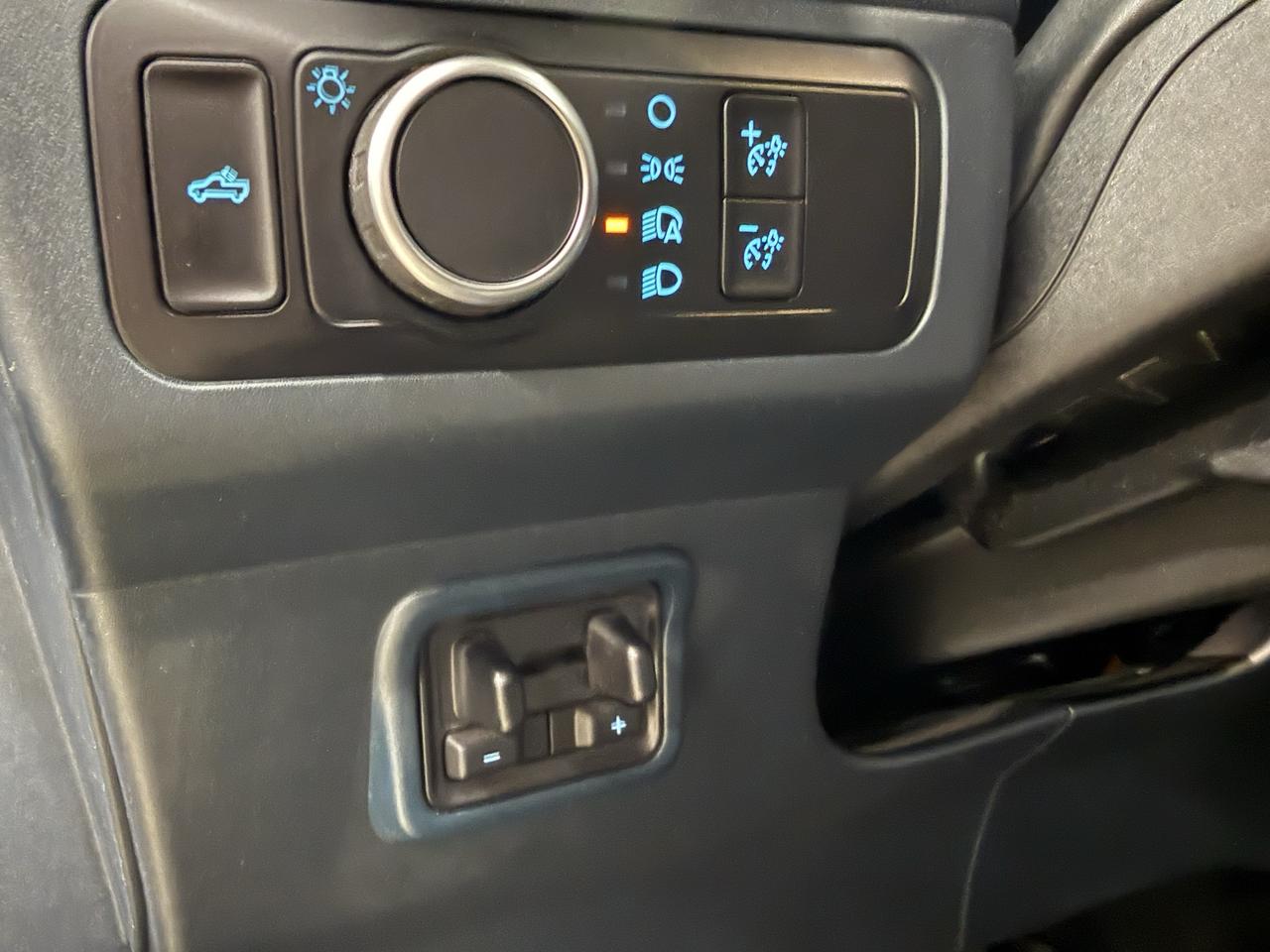 2022 Ford Maverick XLT Photo